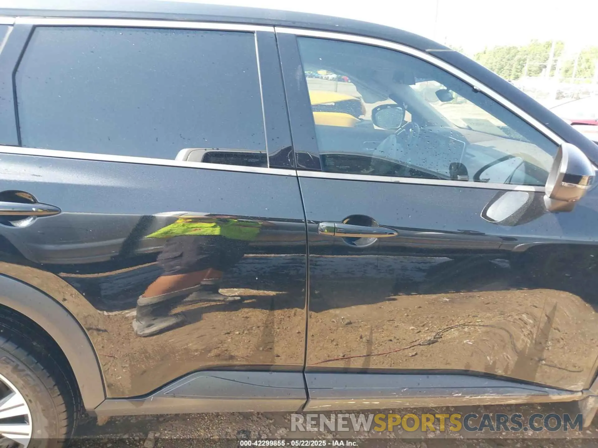 14 Photograph of a damaged car 5N1AT3BA1MC816590 NISSAN ROGUE 2021