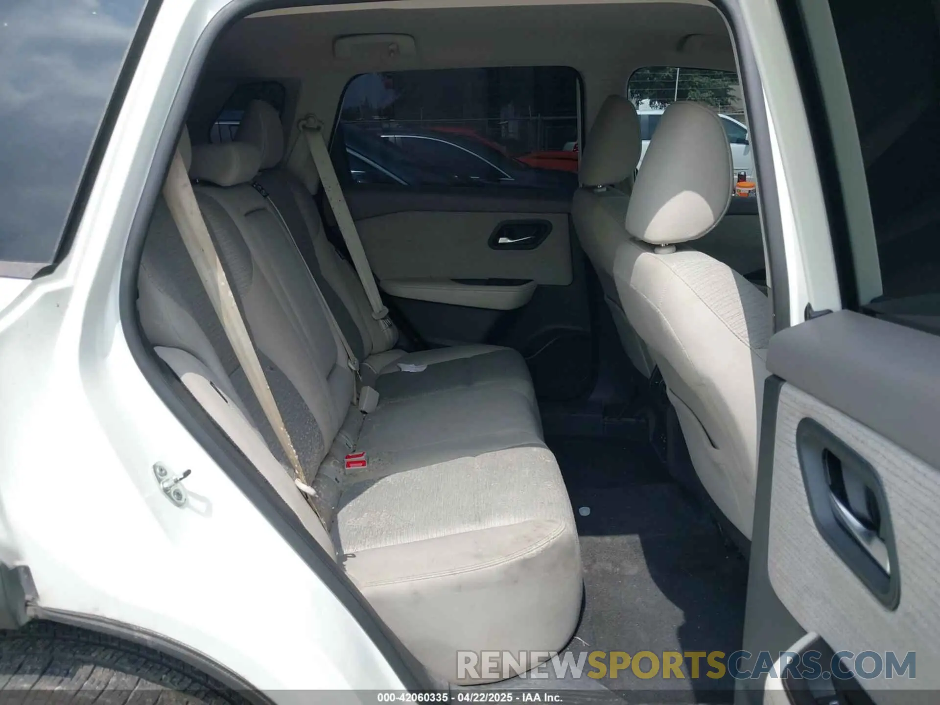 8 Photograph of a damaged car 5N1AT3BA2MC677912 NISSAN ROGUE 2021