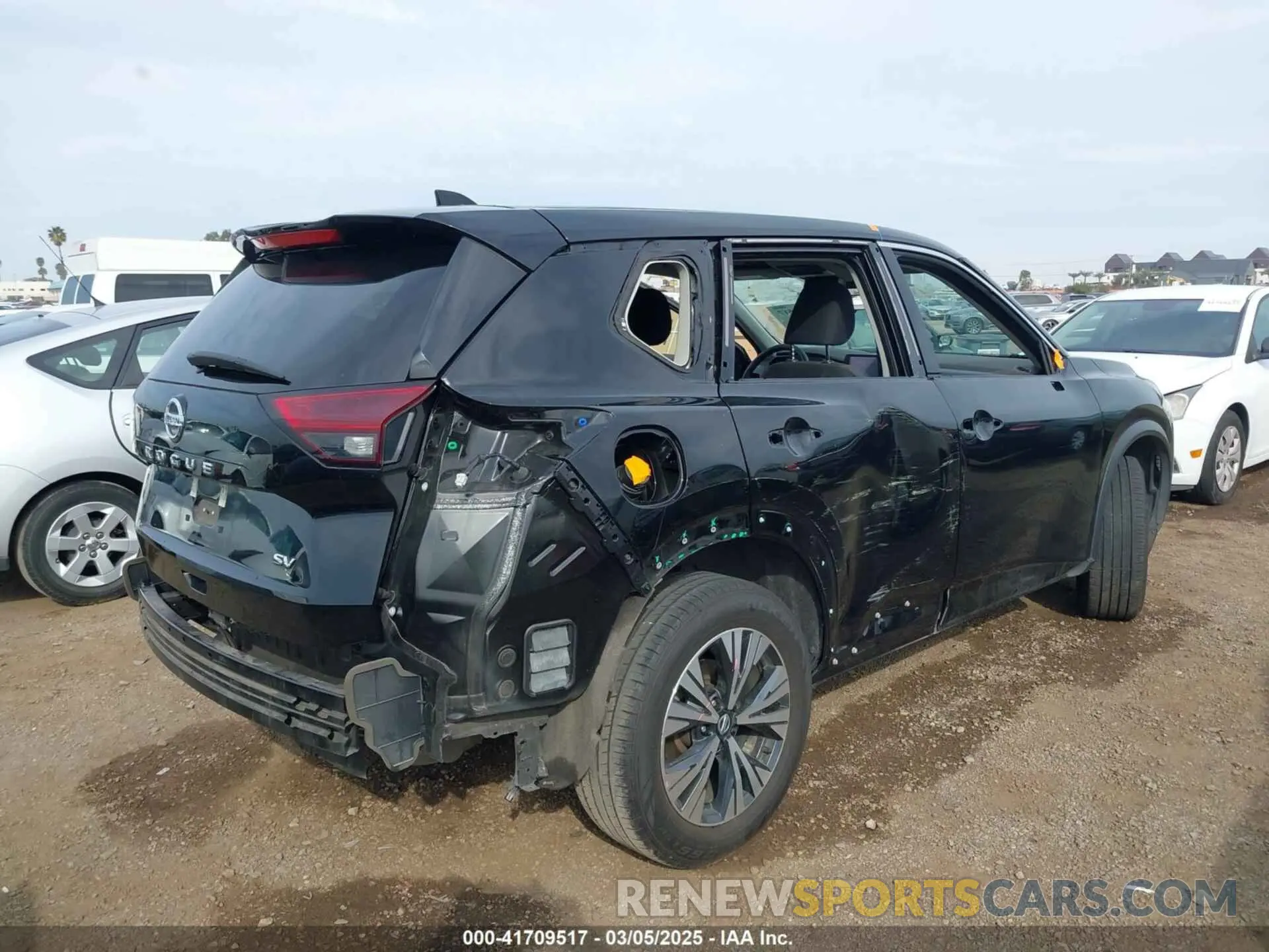 6 Photograph of a damaged car 5N1AT3BA2MC727742 NISSAN ROGUE 2021