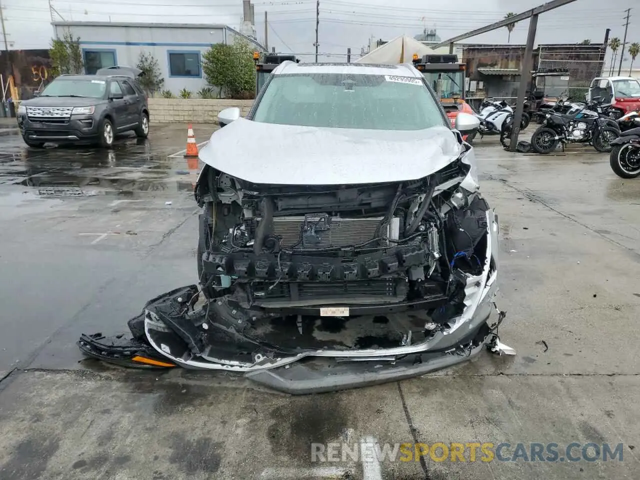 5 Photograph of a damaged car 5N1AT3BA3MC696999 NISSAN ROGUE 2021