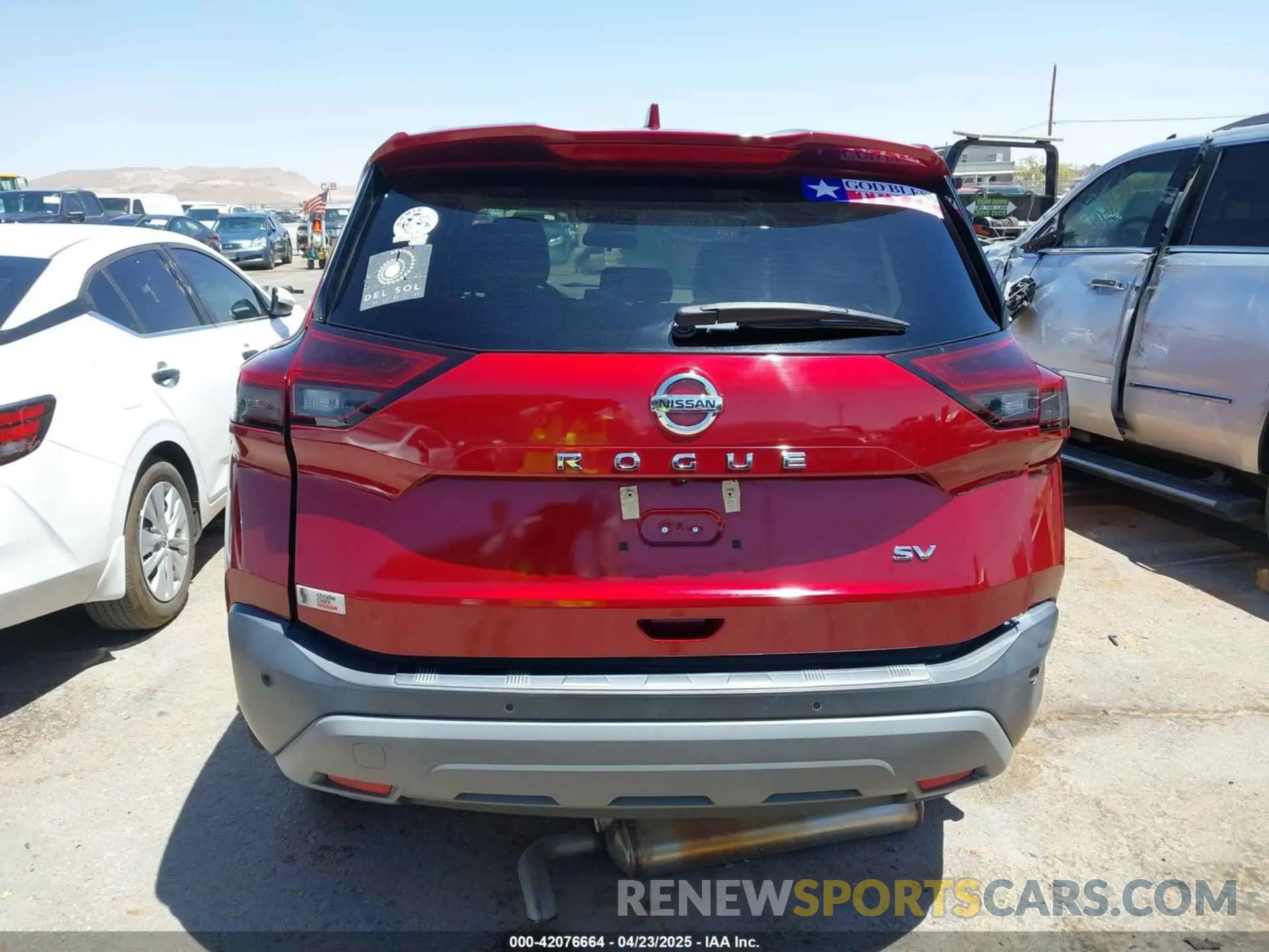 16 Photograph of a damaged car 5N1AT3BA4MC679774 NISSAN ROGUE 2021
