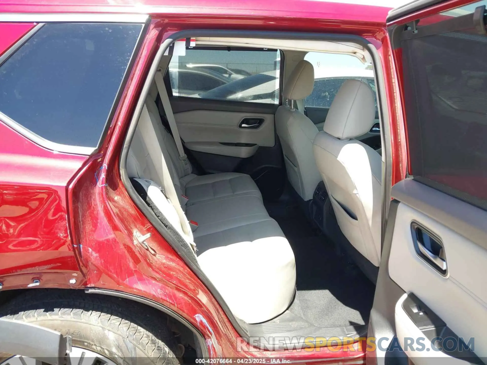 8 Photograph of a damaged car 5N1AT3BA4MC679774 NISSAN ROGUE 2021