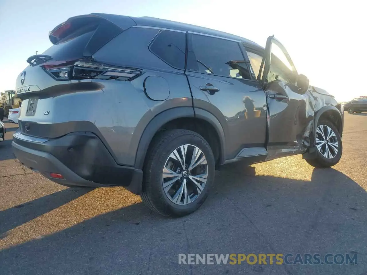 3 Photograph of a damaged car 5N1AT3BA5MC779382 NISSAN ROGUE 2021
