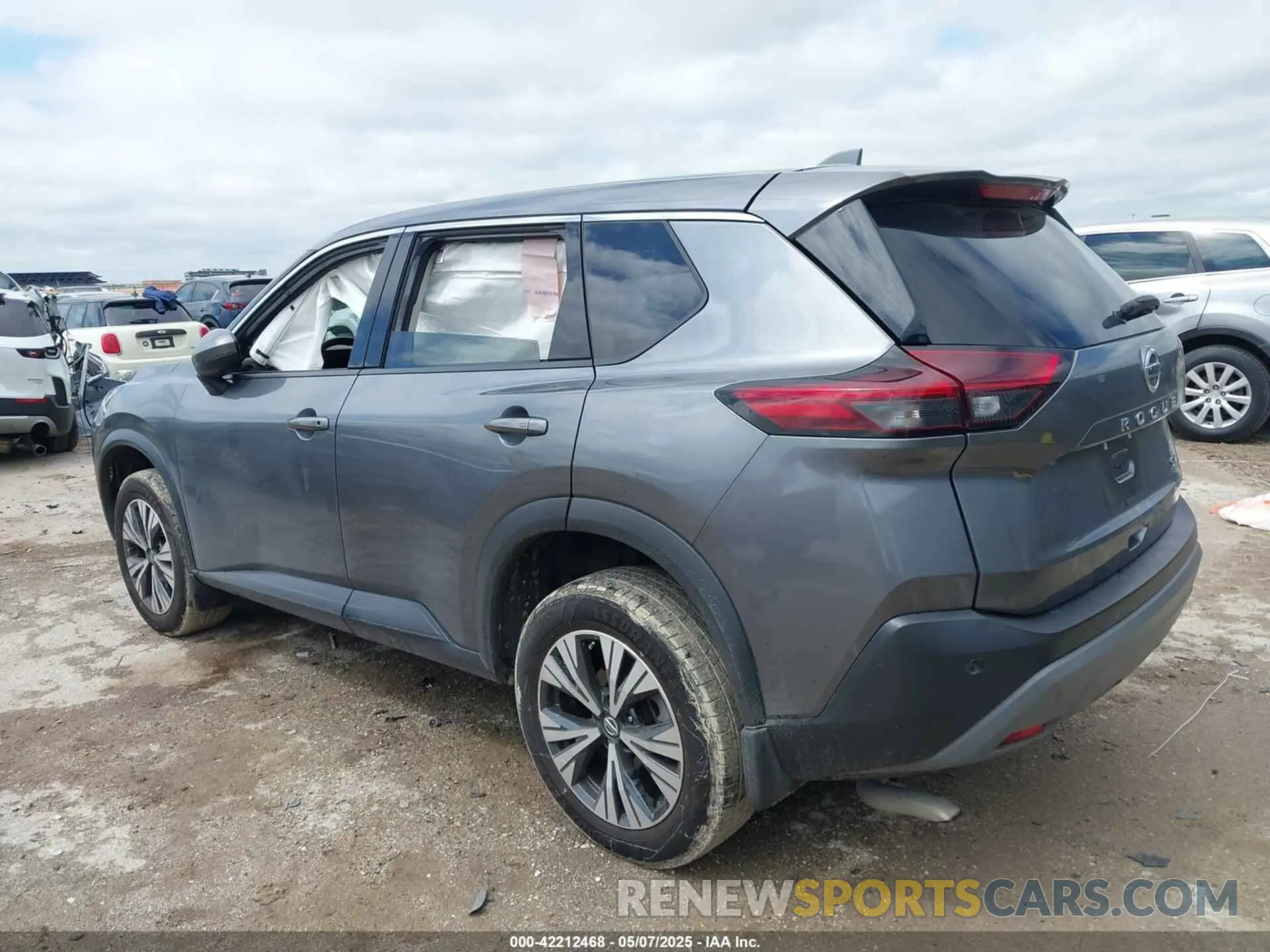 3 Фотография поврежденного автомобиля 5N1AT3BA6MC744768 NISSAN ROGUE 2021
