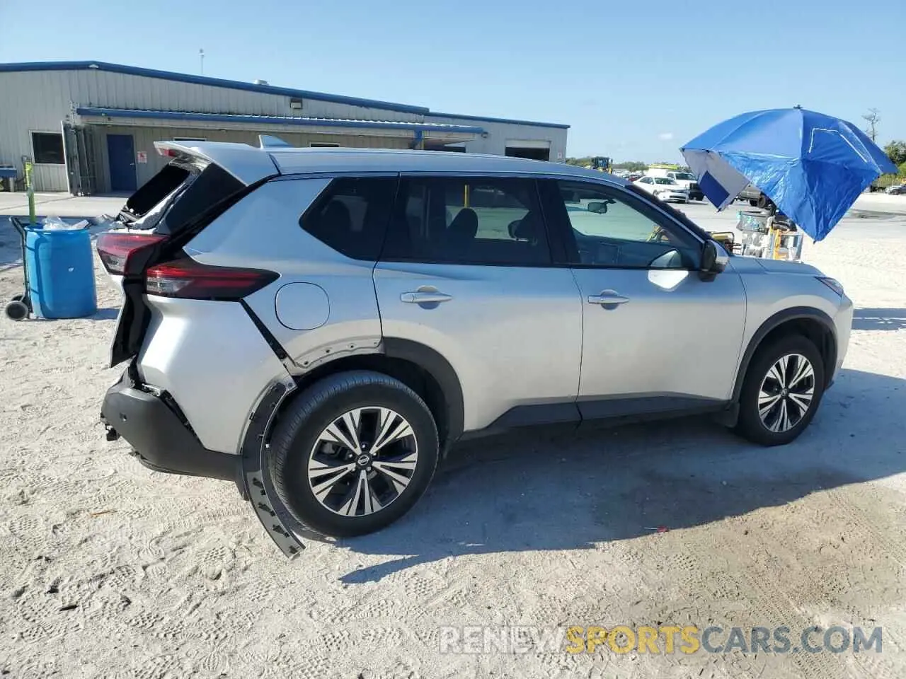 3 Photograph of a damaged car 5N1AT3BA8MC701632 NISSAN ROGUE 2021
