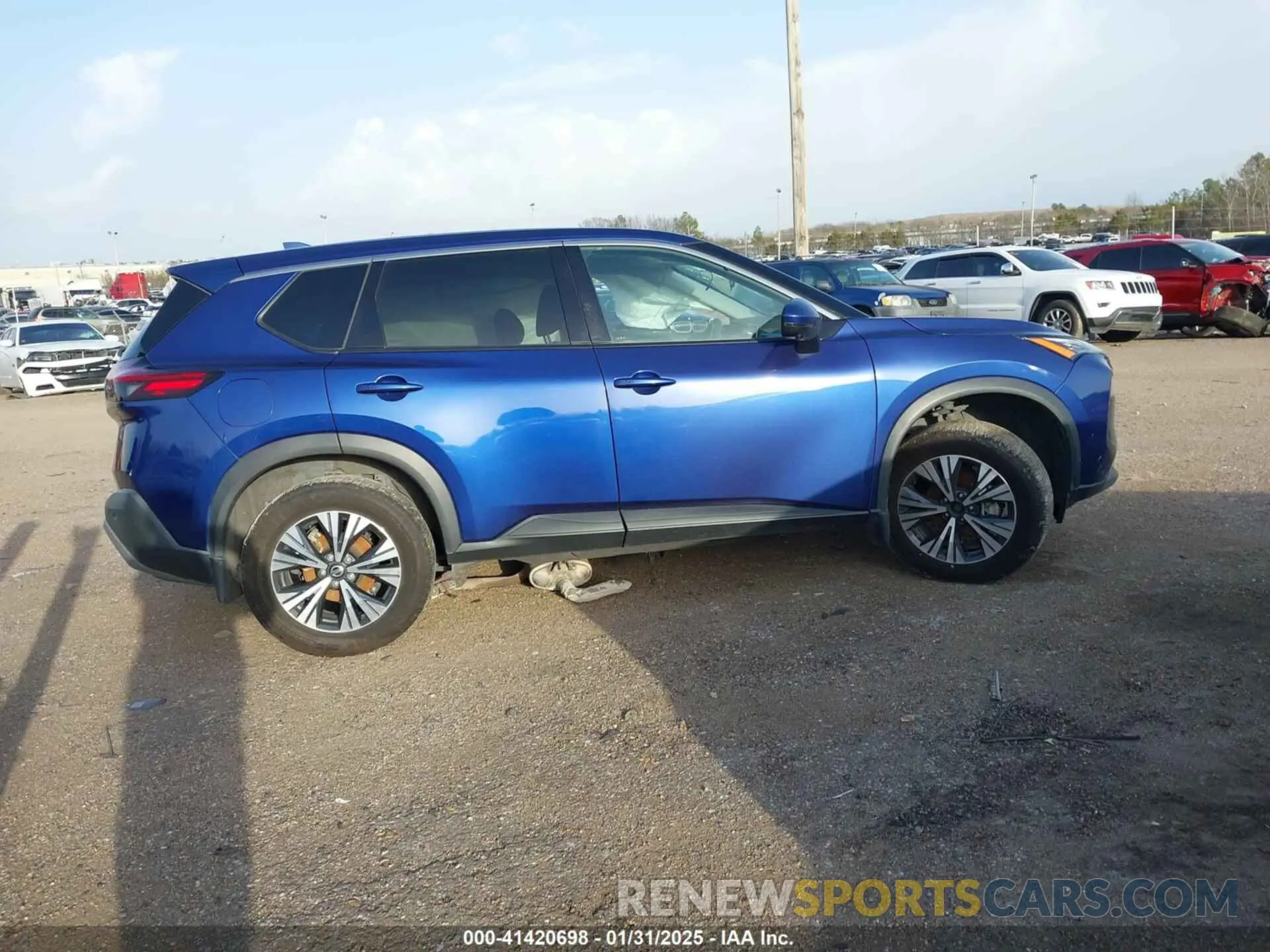 13 Photograph of a damaged car 5N1AT3BA8MC822161 NISSAN ROGUE 2021