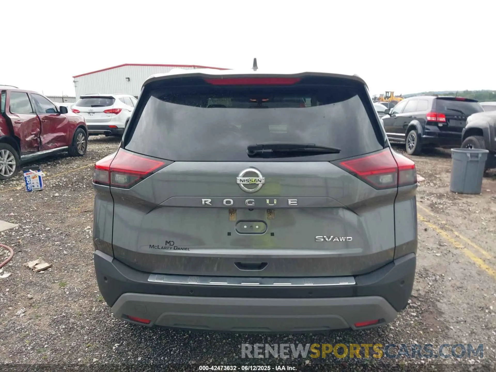 17 Photograph of a damaged car 5N1AT3BB0MC686343 NISSAN ROGUE 2021