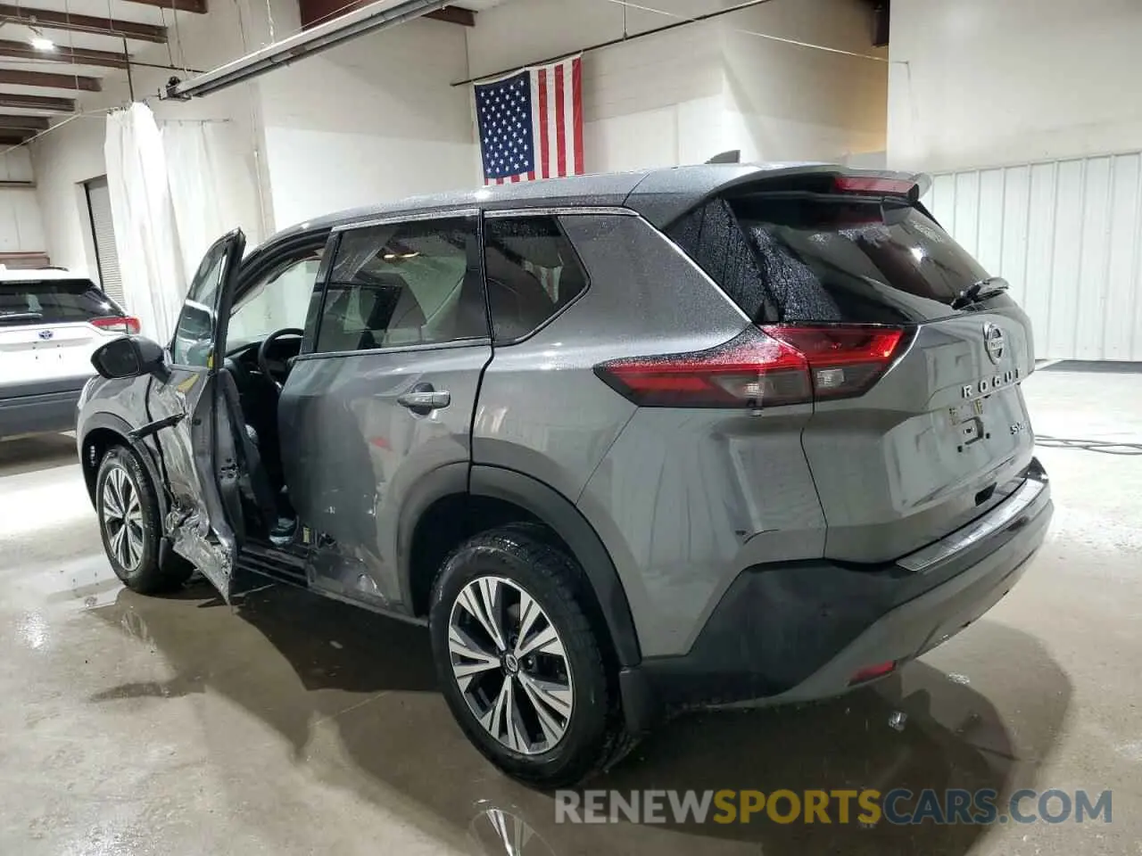 2 Photograph of a damaged car 5N1AT3BB0MC720541 NISSAN ROGUE 2021