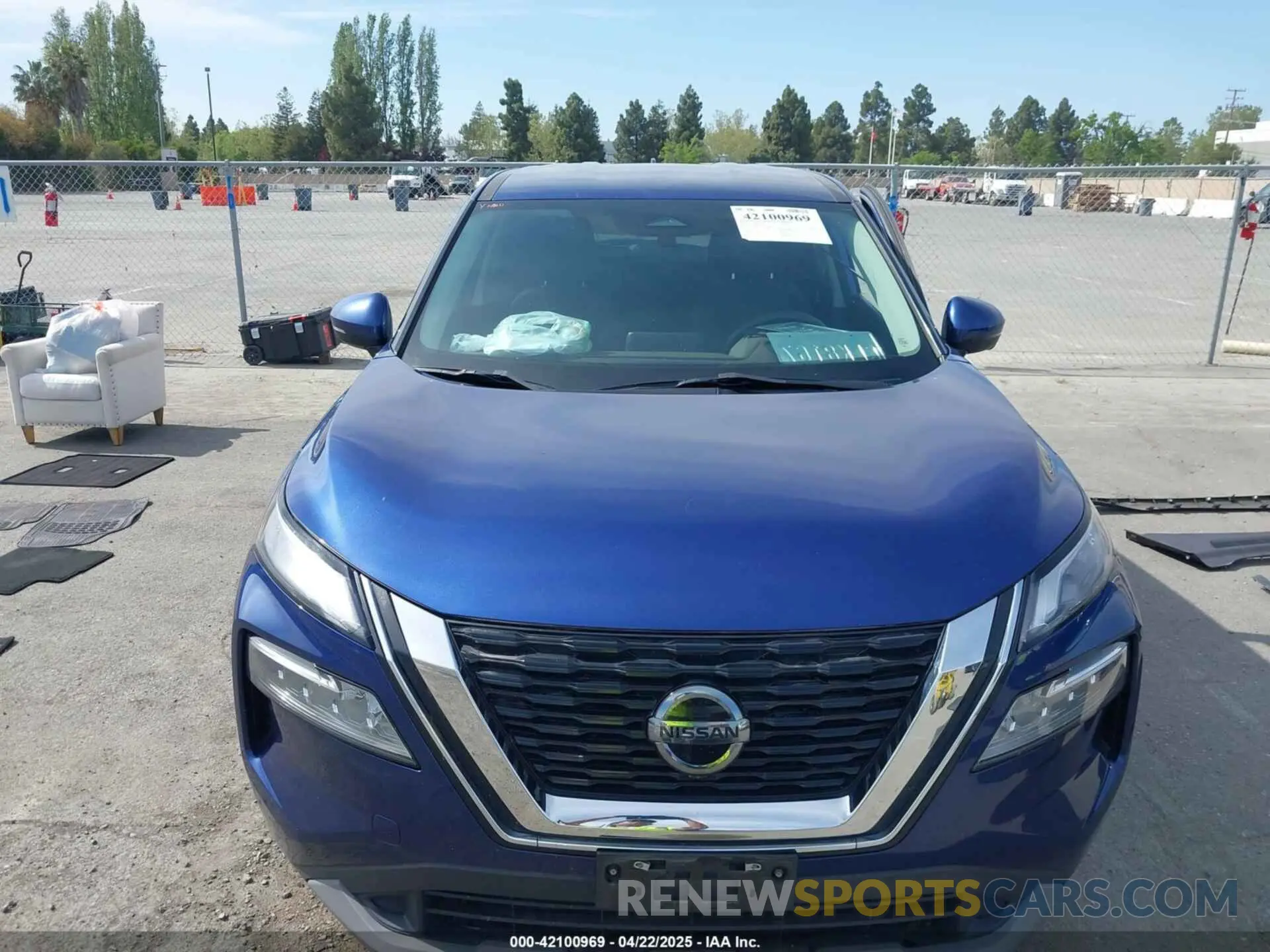 12 Photograph of a damaged car 5N1AT3BB0MC752857 NISSAN ROGUE 2021