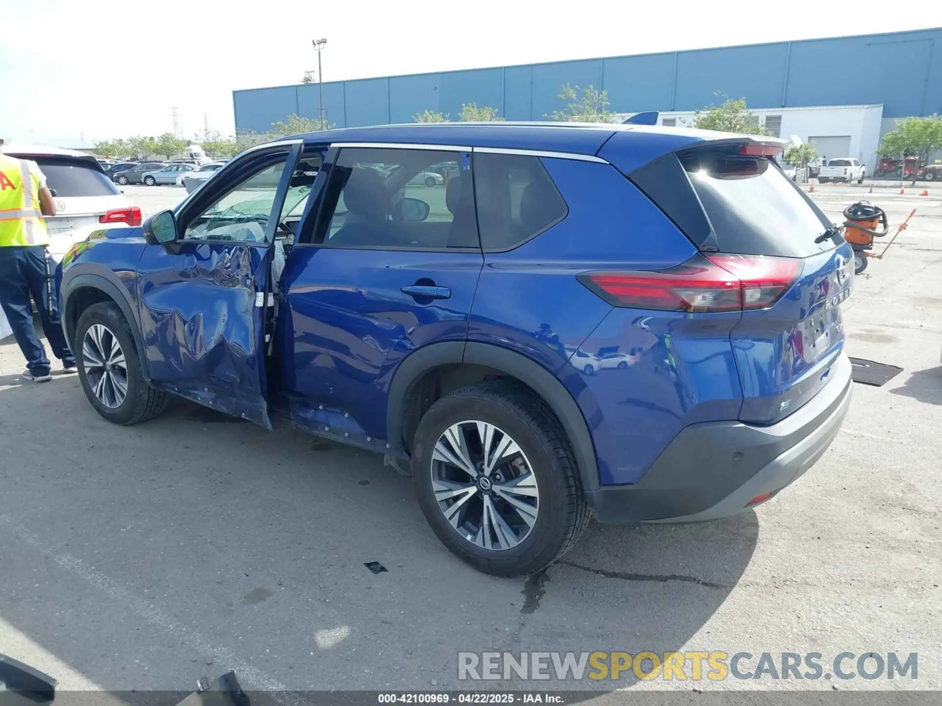 3 Photograph of a damaged car 5N1AT3BB0MC752857 NISSAN ROGUE 2021