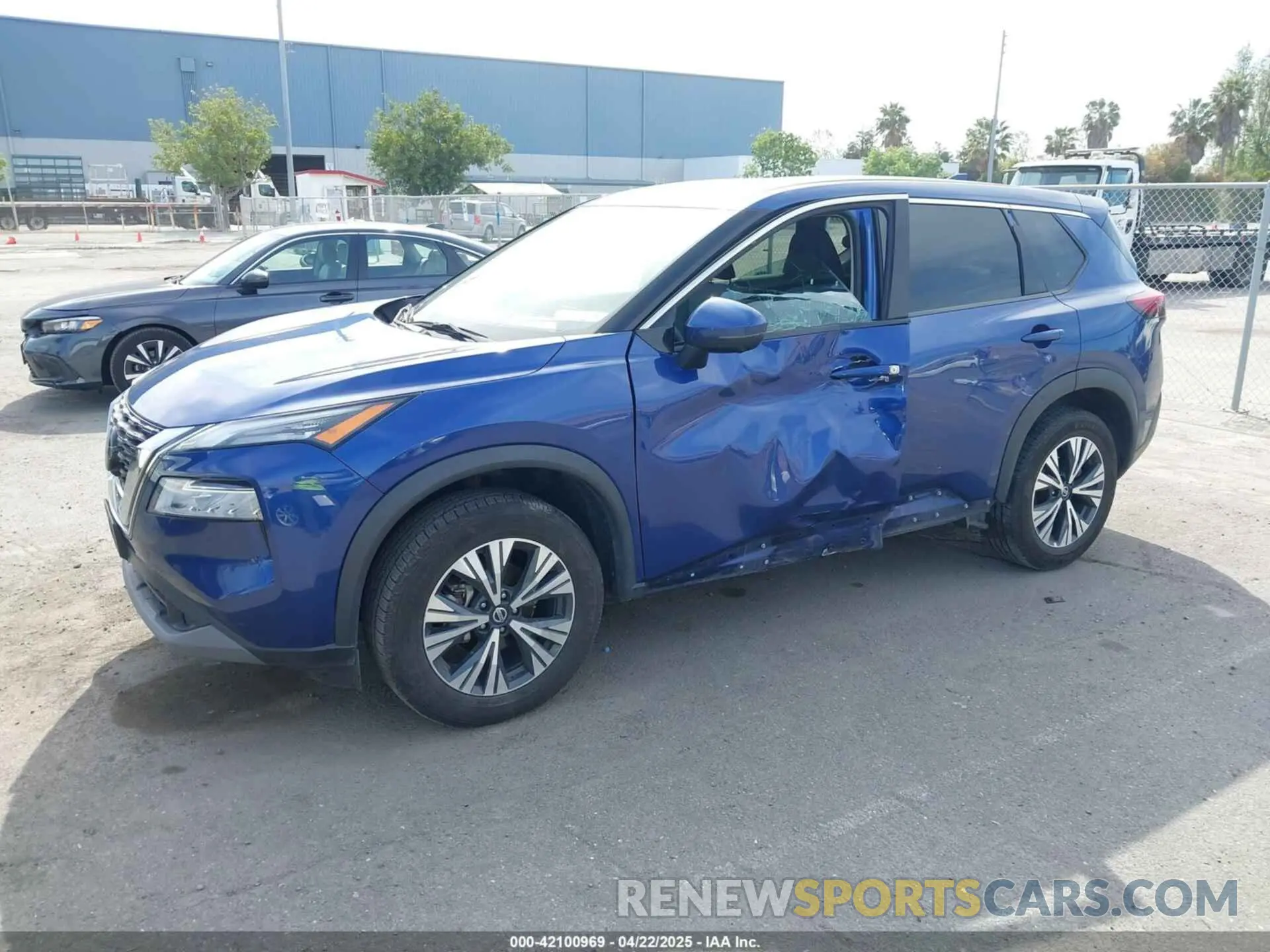 6 Photograph of a damaged car 5N1AT3BB0MC752857 NISSAN ROGUE 2021