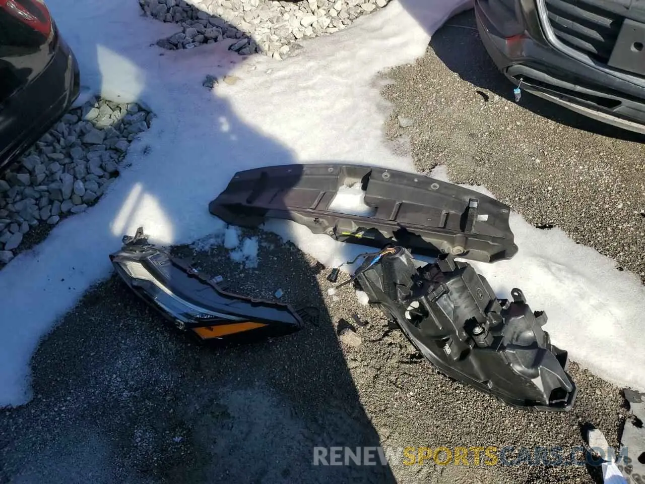12 Photograph of a damaged car 5N1AT3BB1MC798133 NISSAN ROGUE 2021