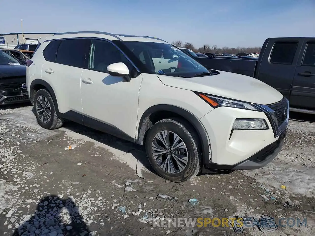 4 Photograph of a damaged car 5N1AT3BB1MC798133 NISSAN ROGUE 2021