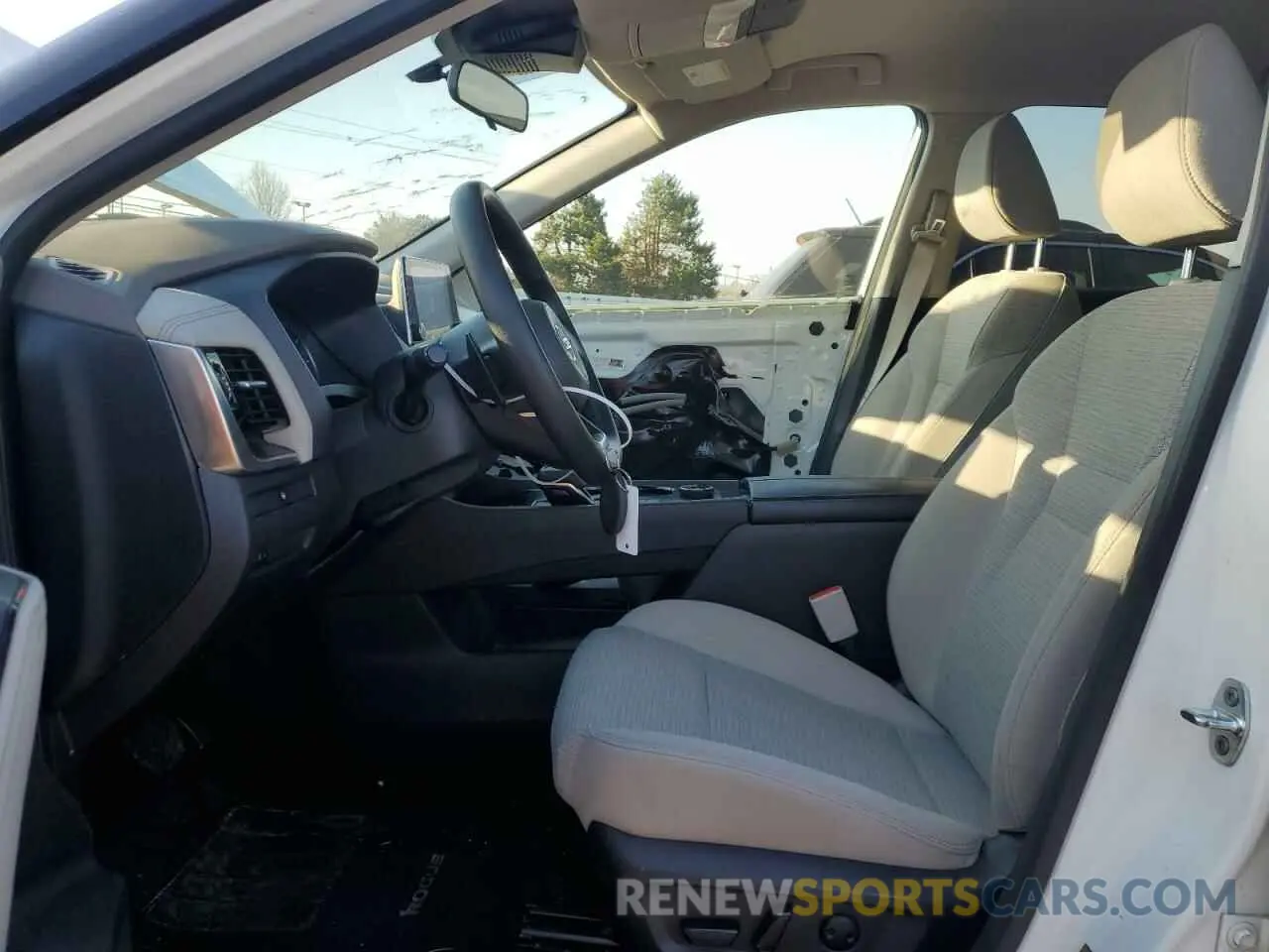 7 Photograph of a damaged car 5N1AT3BB4MC846028 NISSAN ROGUE 2021