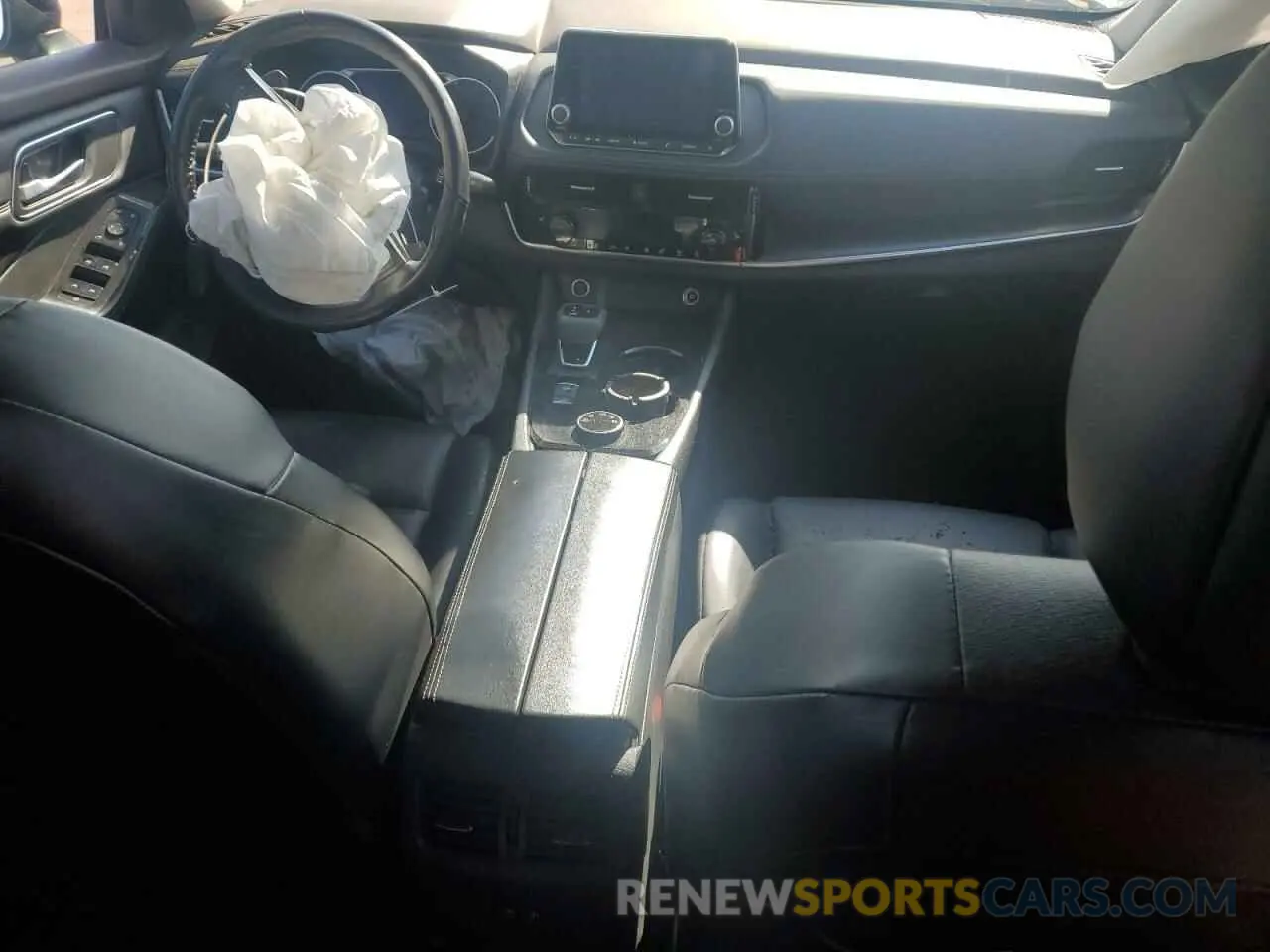 8 Photograph of a damaged car 5N1AT3BB5MC751185 NISSAN ROGUE 2021
