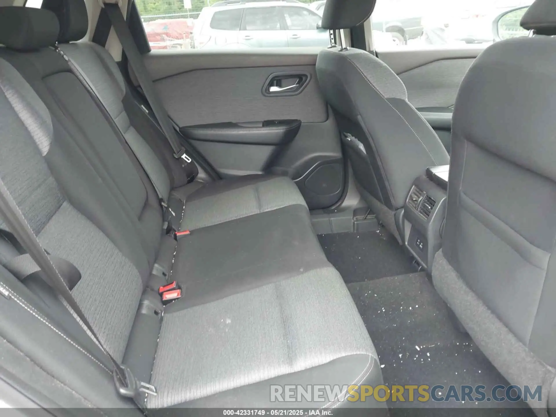 8 Photograph of a damaged car 5N1AT3BB5MC751932 NISSAN ROGUE 2021