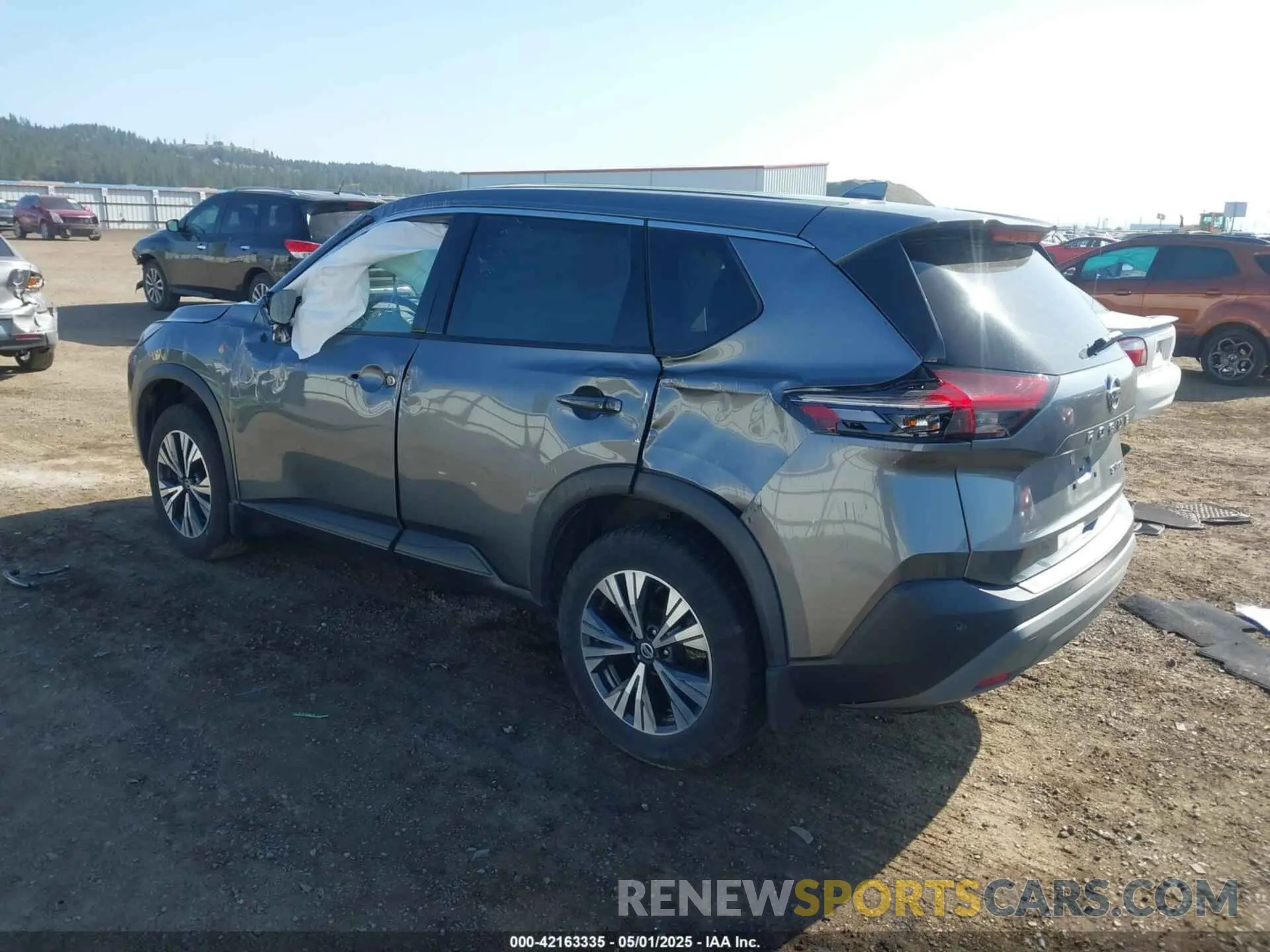 3 Фотография поврежденного автомобиля 5N1AT3BB5MC821400 NISSAN ROGUE 2021