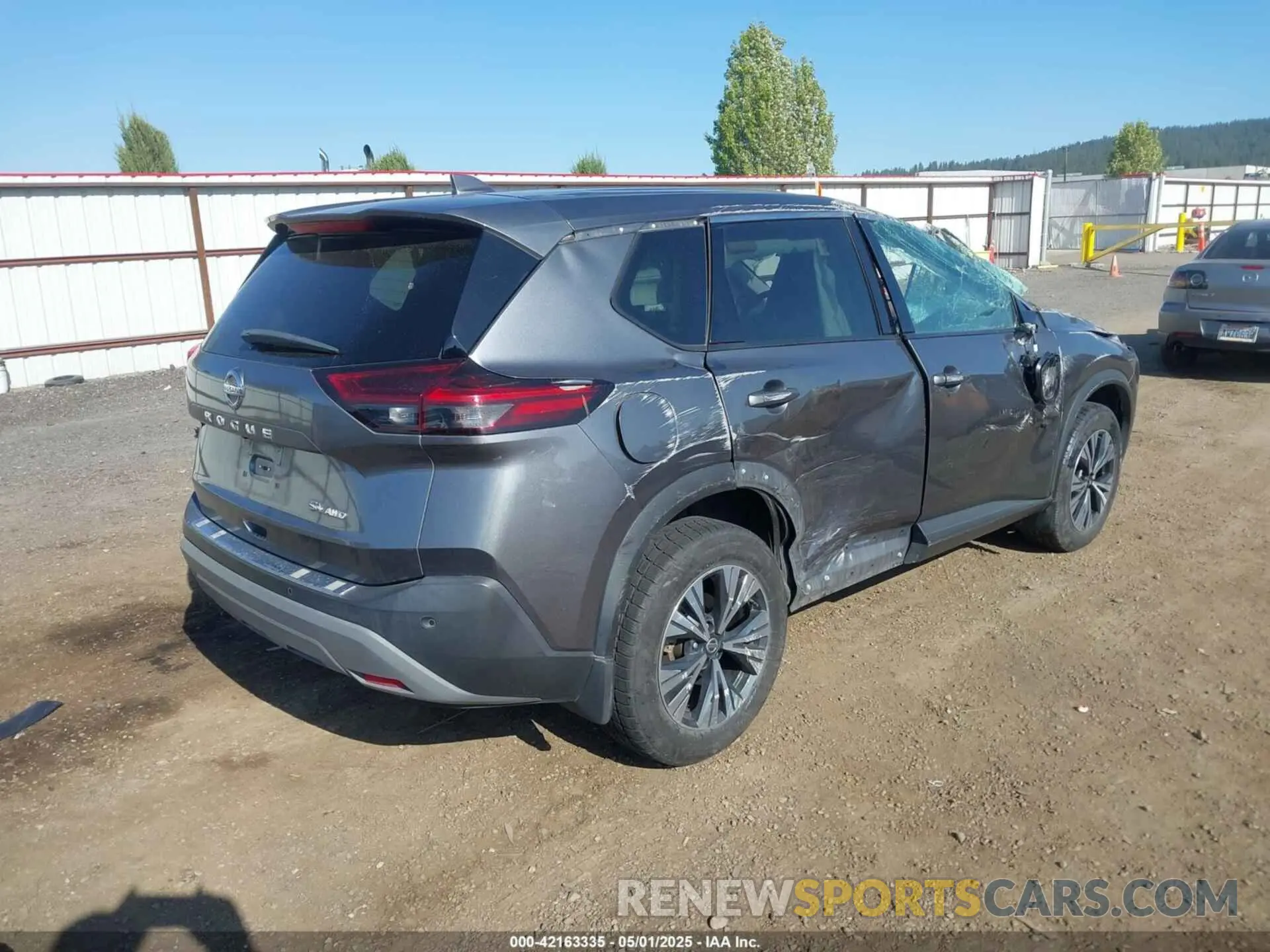 4 Фотография поврежденного автомобиля 5N1AT3BB5MC821400 NISSAN ROGUE 2021