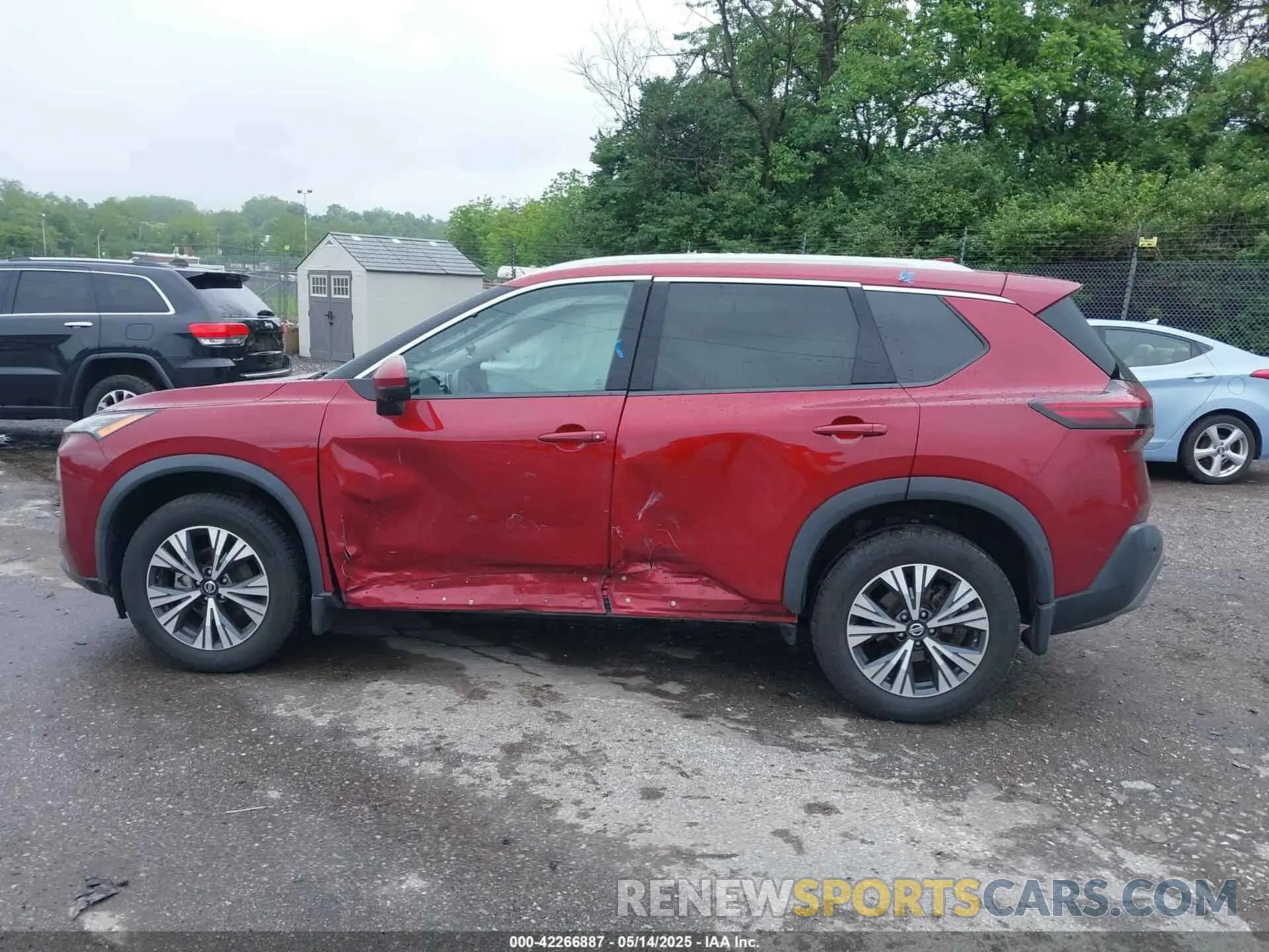 15 Photograph of a damaged car 5N1AT3BB7MC723243 NISSAN ROGUE 2021