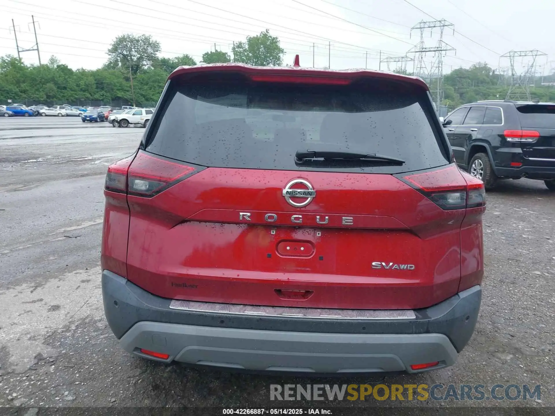 17 Photograph of a damaged car 5N1AT3BB7MC723243 NISSAN ROGUE 2021
