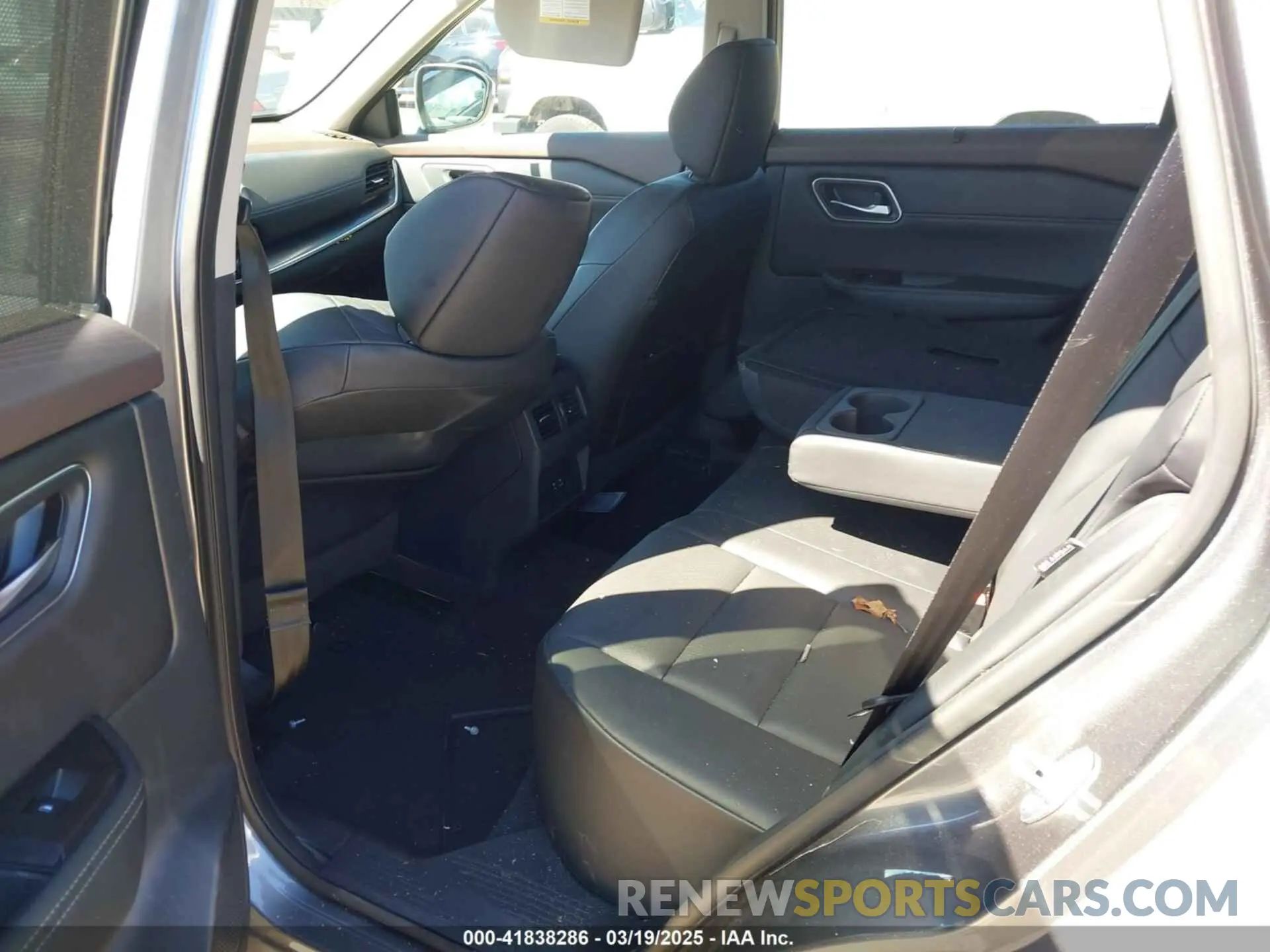 8 Фотография поврежденного автомобиля 5N1AT3BB8MC786268 NISSAN ROGUE 2021