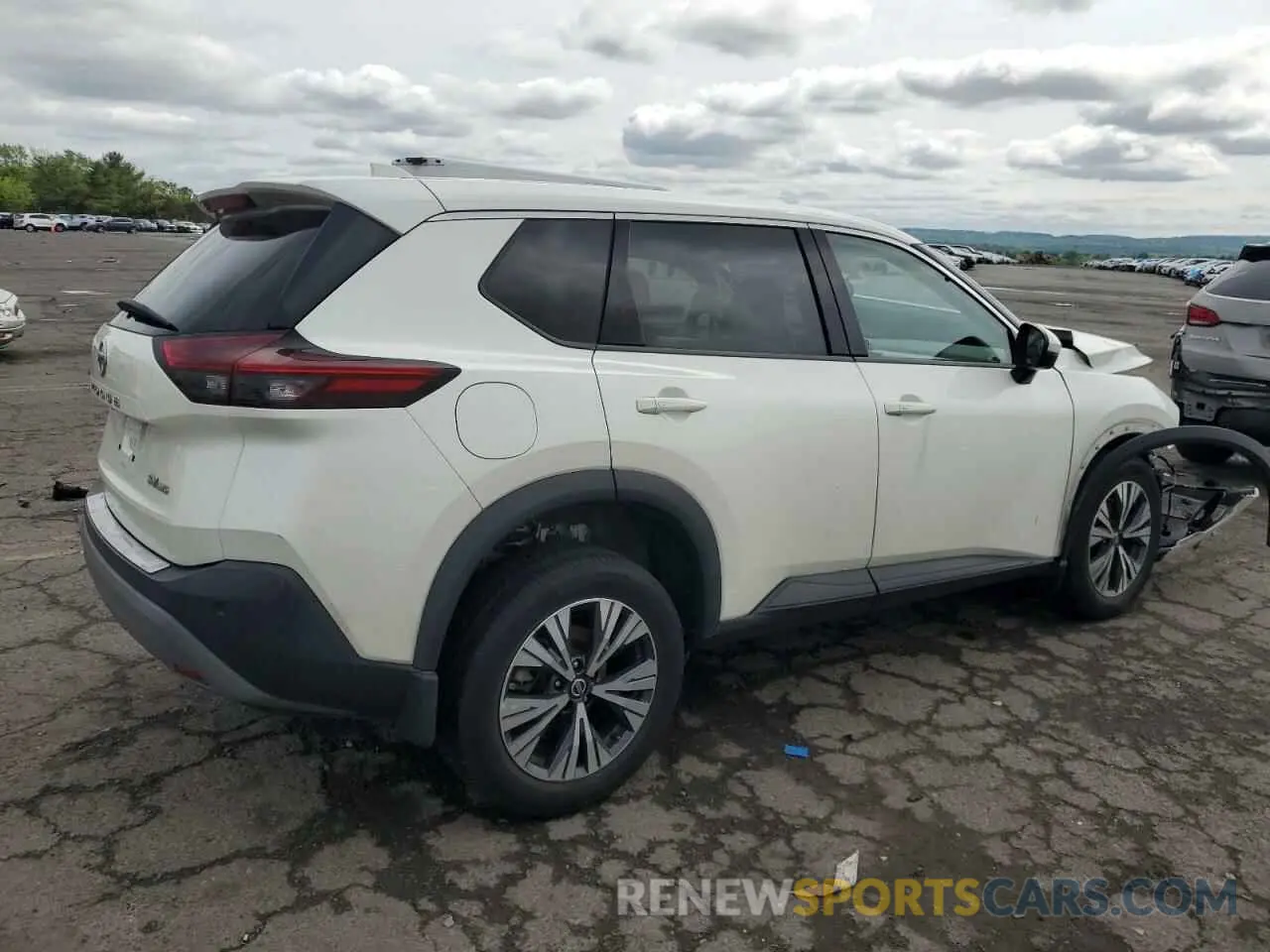 3 Photograph of a damaged car 5N1AT3BBXMC836653 NISSAN ROGUE 2021