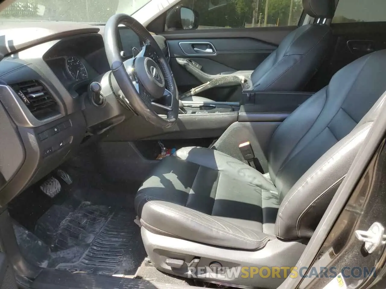7 Photograph of a damaged car 5N1AT3CA0MC672514 NISSAN ROGUE 2021