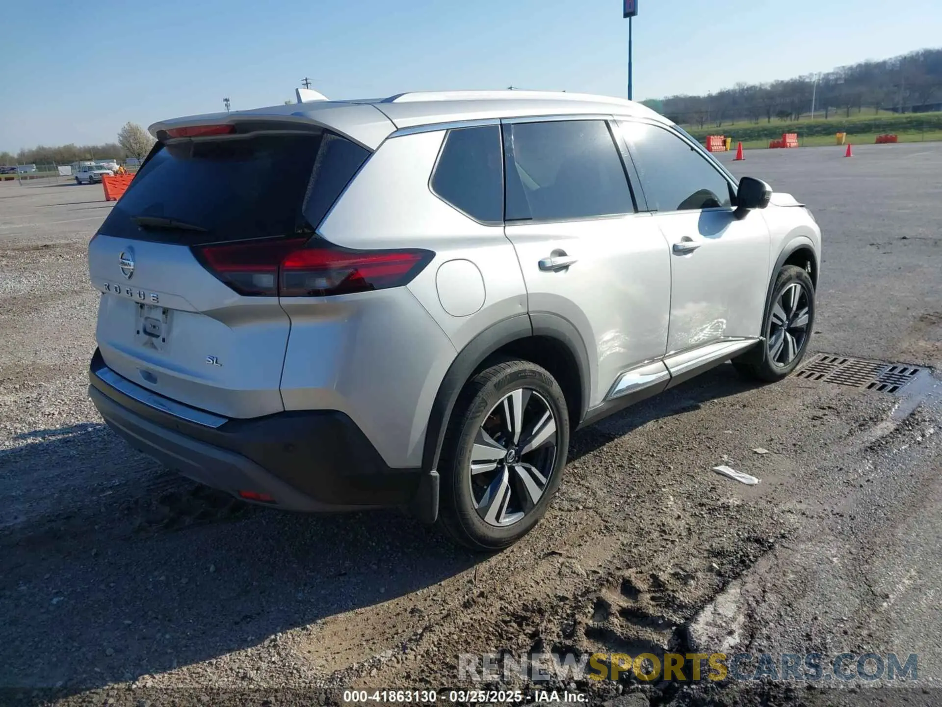 4 Фотография поврежденного автомобиля 5N1AT3CA0MC745106 NISSAN ROGUE 2021