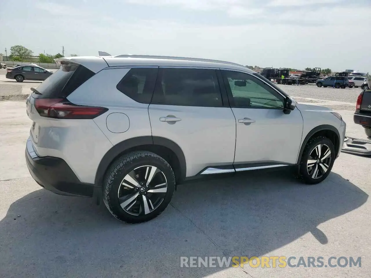 3 Photograph of a damaged car 5N1AT3CA1MC802428 NISSAN ROGUE 2021