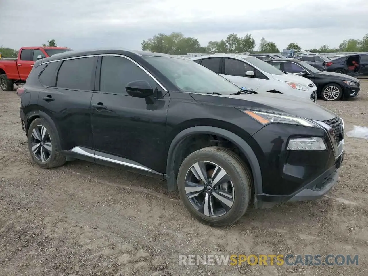 4 Photograph of a damaged car 5N1AT3CA6MC702566 NISSAN ROGUE 2021
