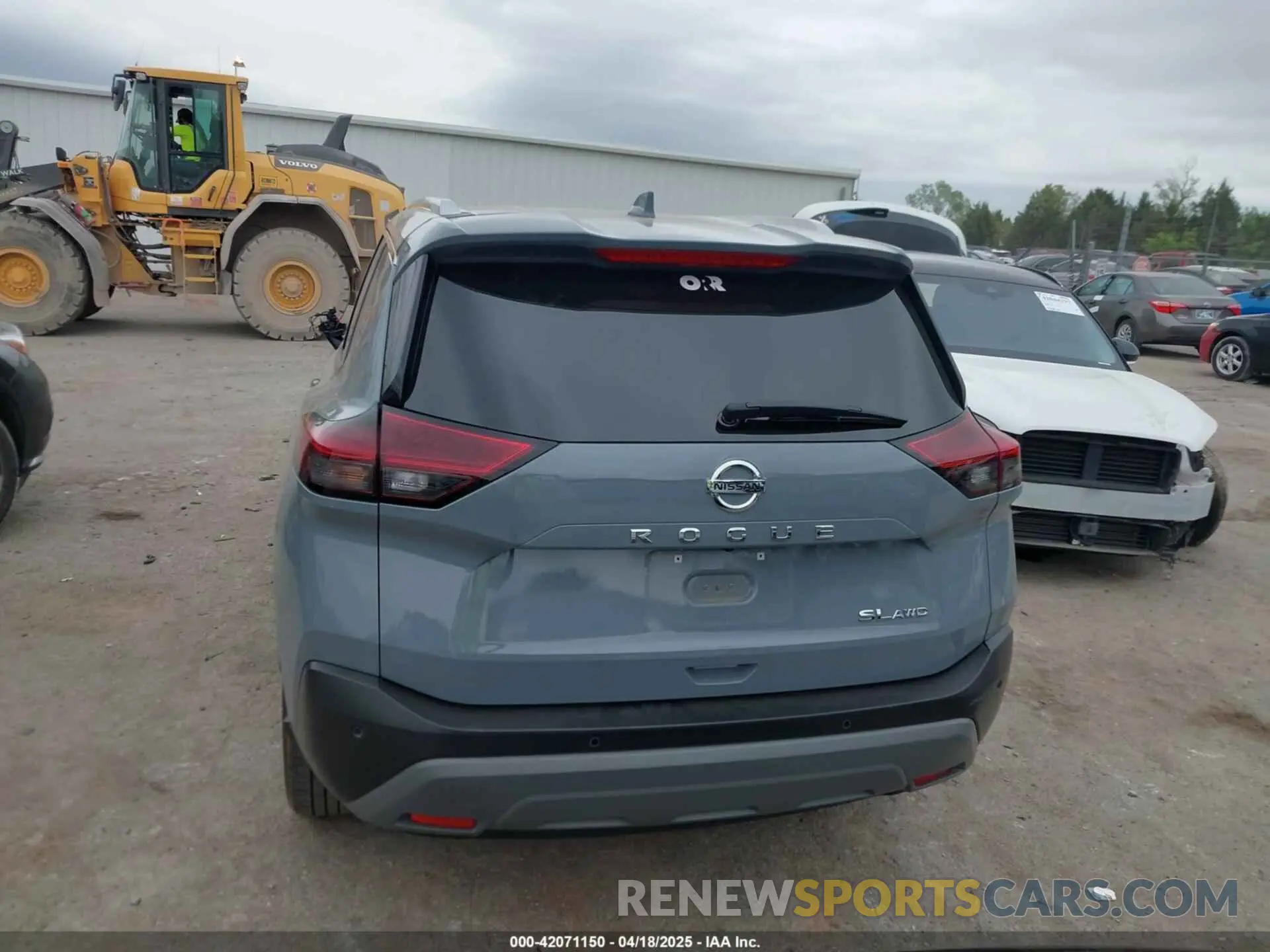 16 Photograph of a damaged car 5N1AT3CB1MC793223 NISSAN ROGUE 2021
