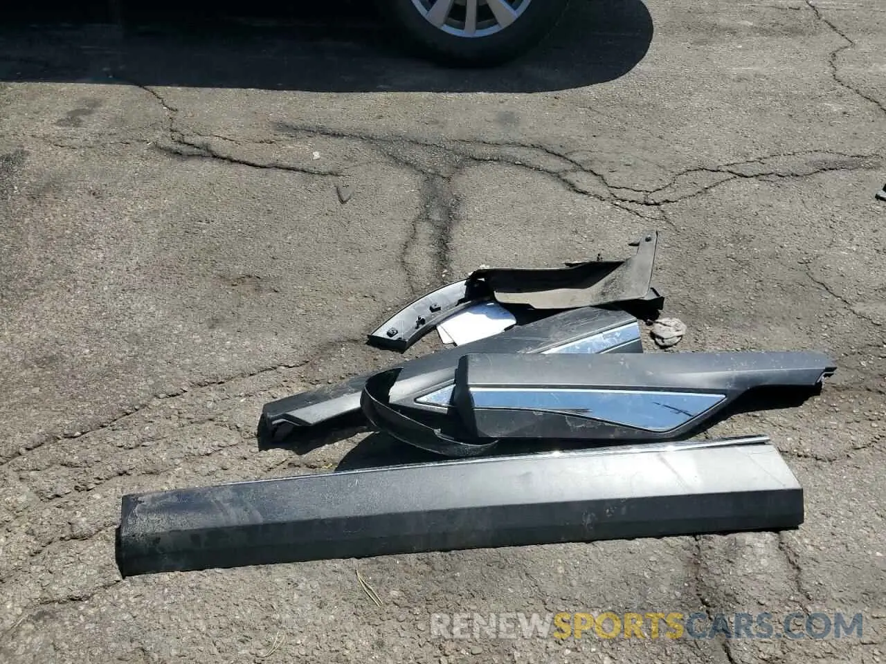 13 Photograph of a damaged car 5N1AT3CB1MC827015 NISSAN ROGUE 2021