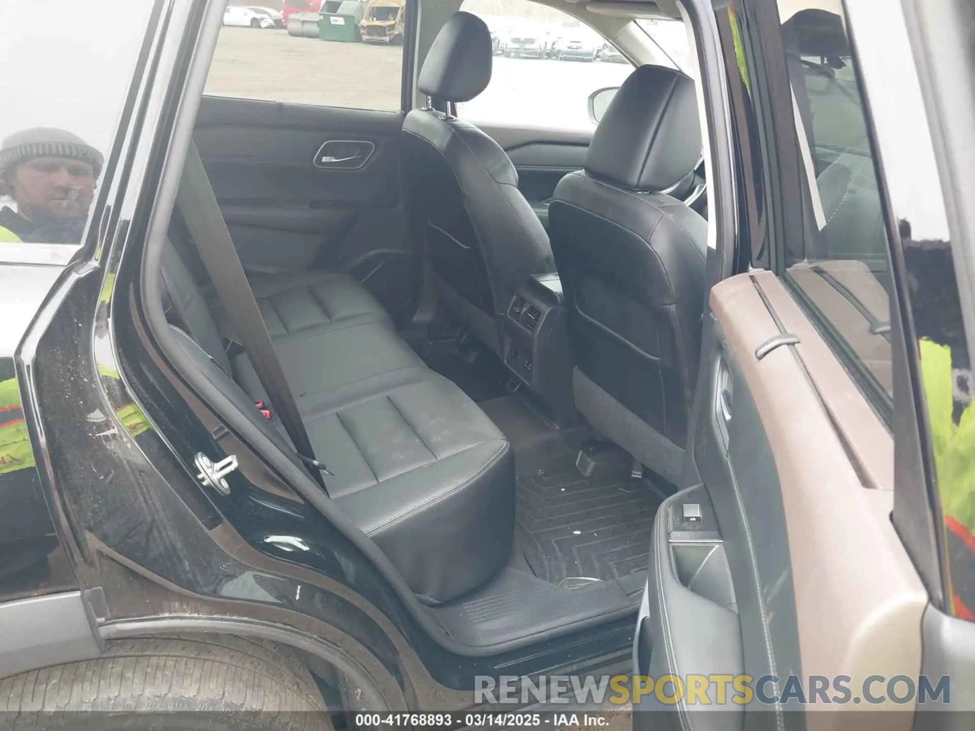 8 Photograph of a damaged car 5N1AT3CB7MC670882 NISSAN ROGUE 2021