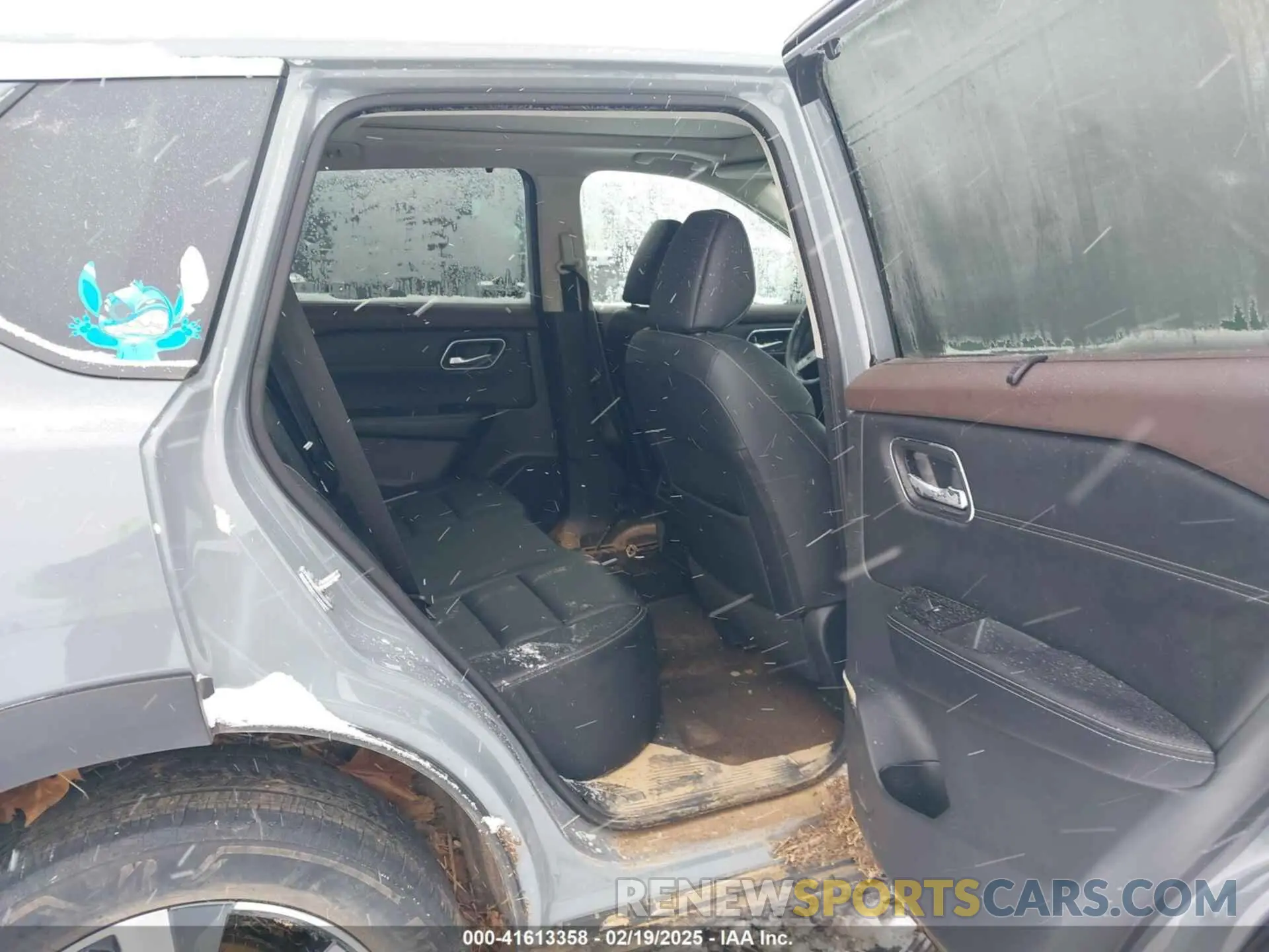 8 Photograph of a damaged car 5N1AT3CB9MC836528 NISSAN ROGUE 2021