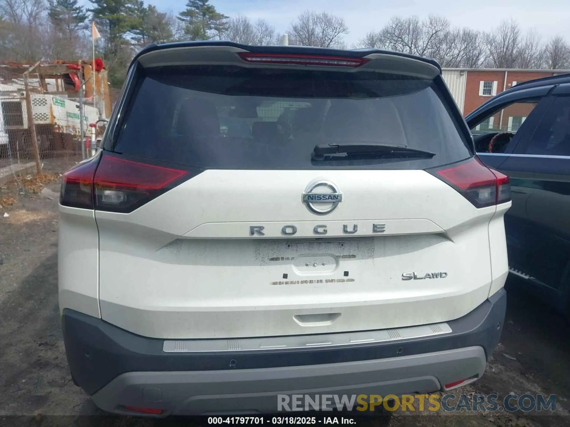 16 Photograph of a damaged car 5N1AT3CBXMC680953 NISSAN ROGUE 2021