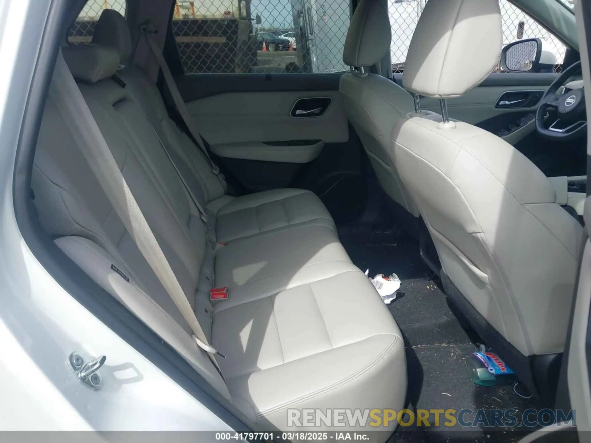 8 Photograph of a damaged car 5N1AT3CBXMC680953 NISSAN ROGUE 2021