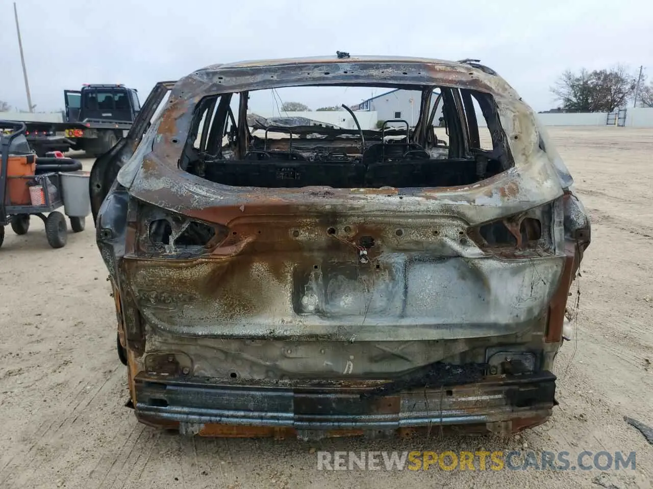 6 Photograph of a damaged car JN1BJ1AV4MW560146 NISSAN ROGUE 2021