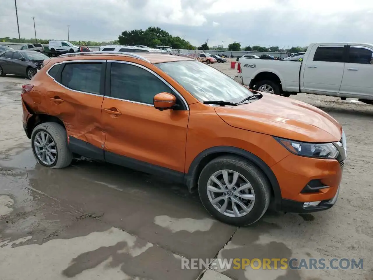 4 Photograph of a damaged car JN1BJ1BV0MW316816 NISSAN ROGUE 2021