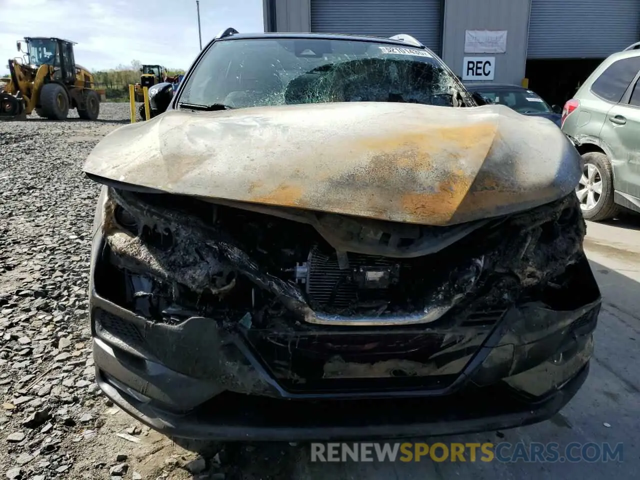 5 Photograph of a damaged car JN1BJ1BW6MW663026 NISSAN ROGUE 2021