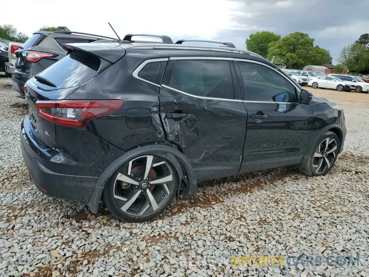 3 Photograph of a damaged car JN1BJ1CVXMW560939 NISSAN ROGUE 2021