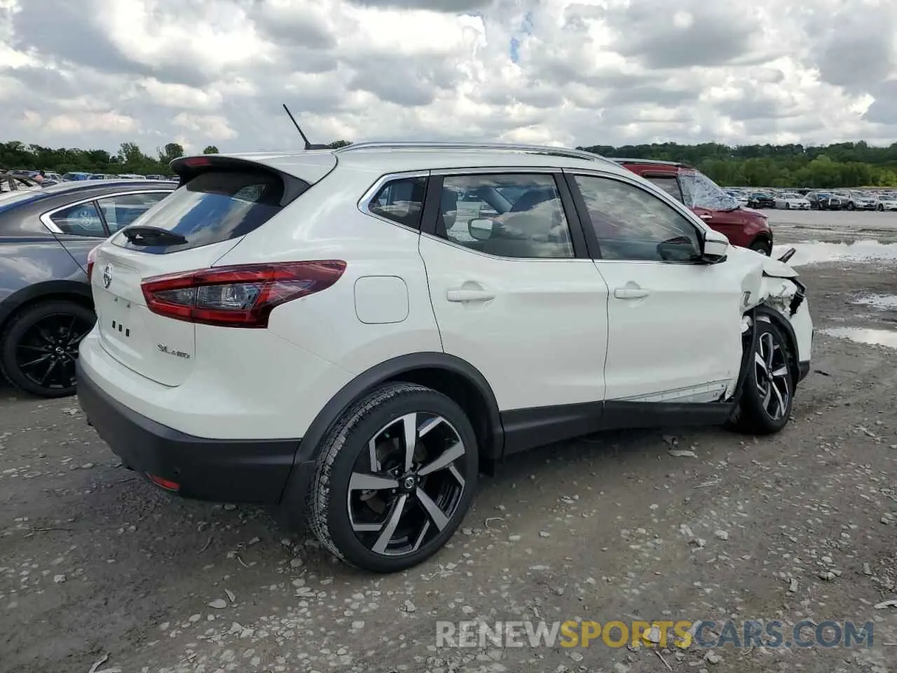 3 Photograph of a damaged car JN1BJ1CW2MW420439 NISSAN ROGUE 2021