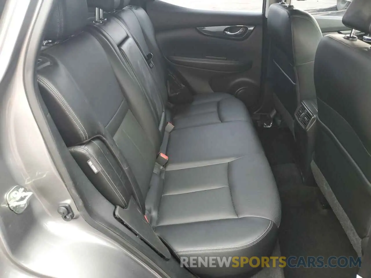 11 Фотография поврежденного автомобиля JN1BJ1CW7MW426947 NISSAN ROGUE 2021