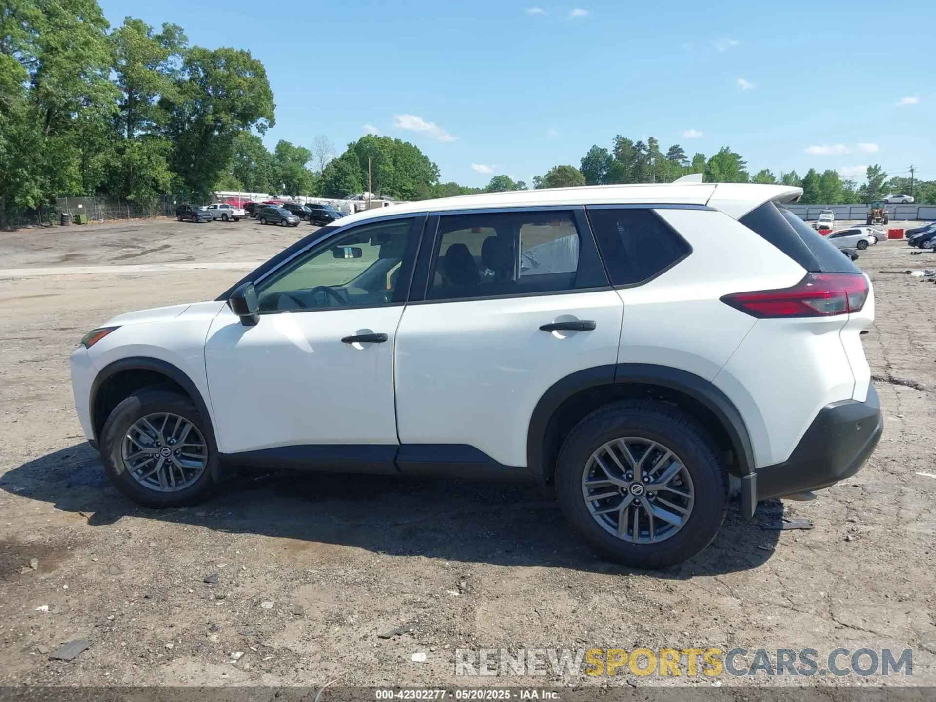 14 Фотография поврежденного автомобиля JN8AT3AA1MW005641 NISSAN ROGUE 2021