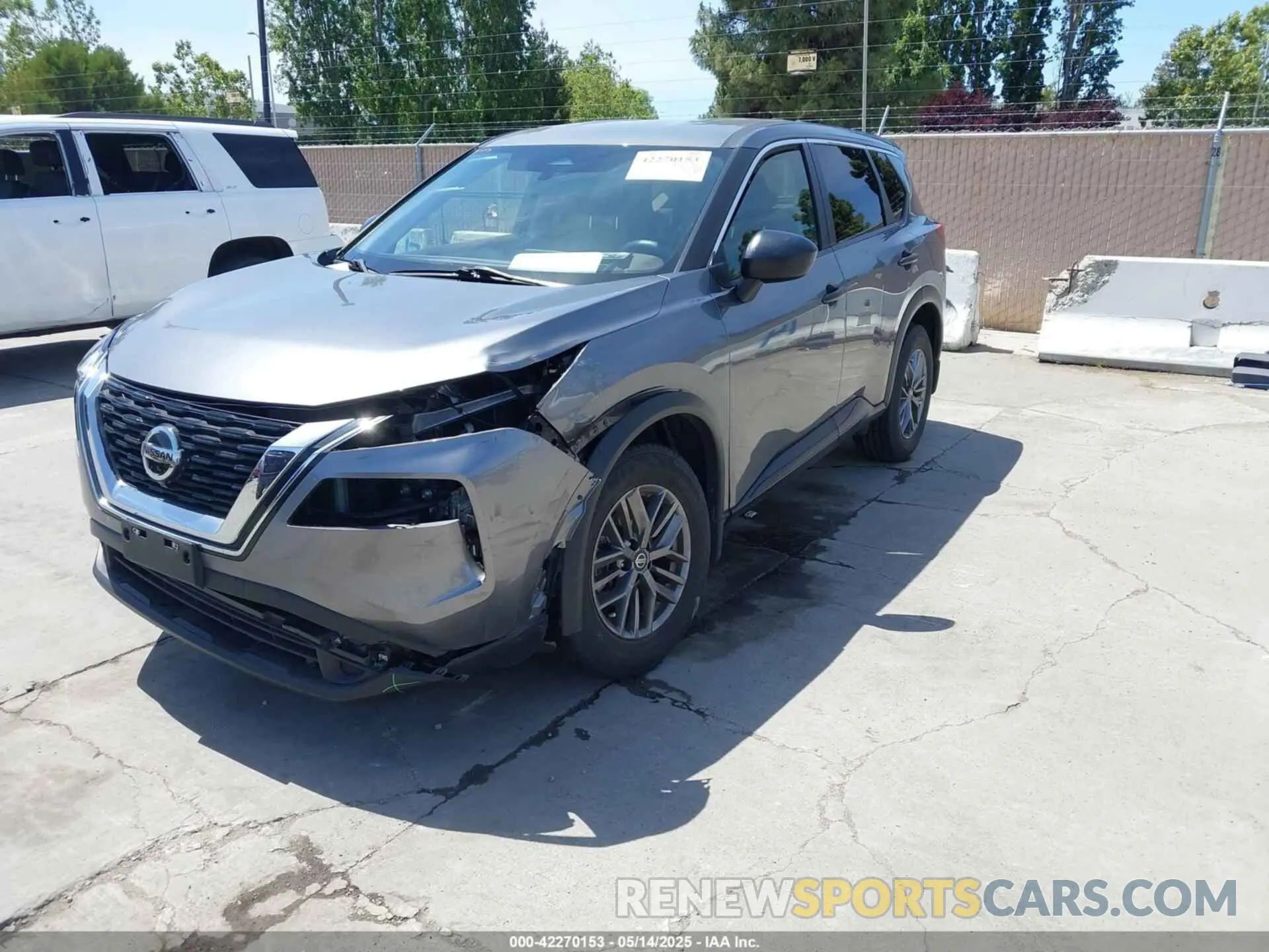 2 Photograph of a damaged car JN8AT3AA1MW016803 NISSAN ROGUE 2021