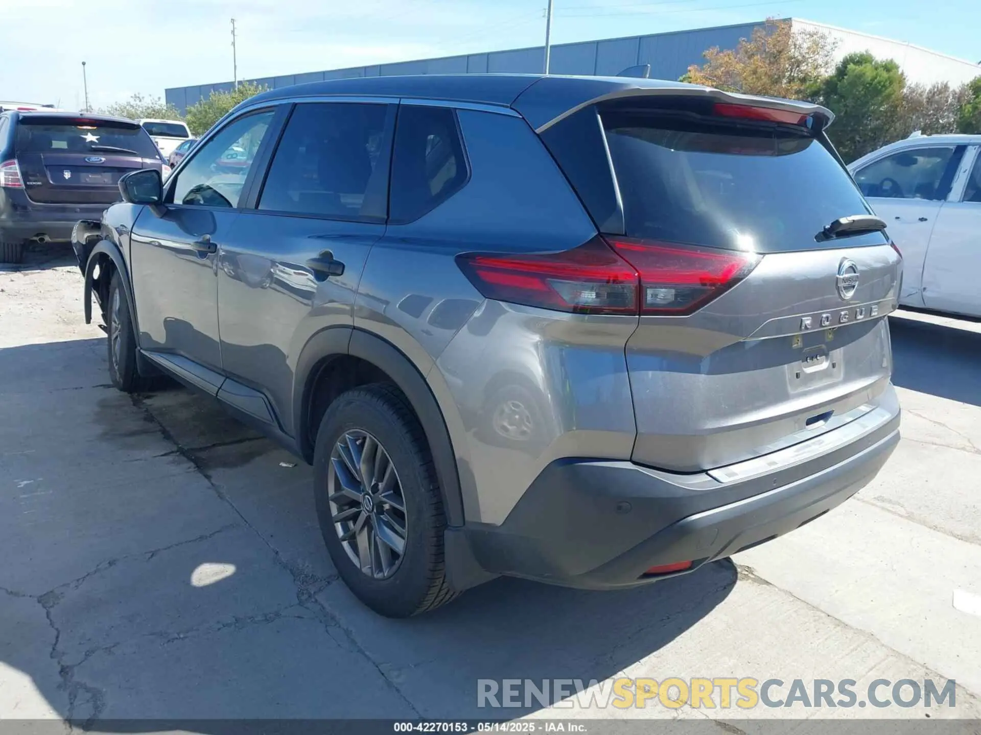 3 Photograph of a damaged car JN8AT3AA1MW016803 NISSAN ROGUE 2021