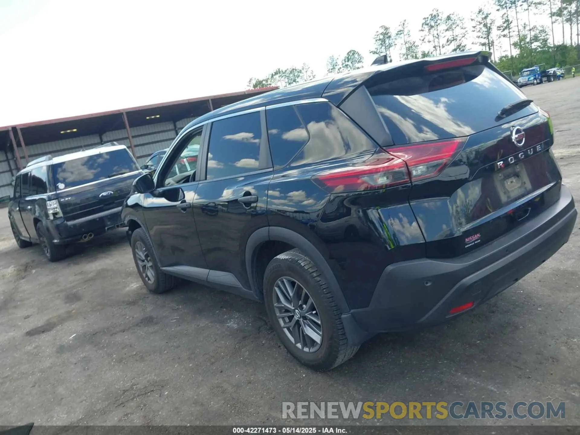 3 Фотография поврежденного автомобиля JN8AT3AA2MW002456 NISSAN ROGUE 2021