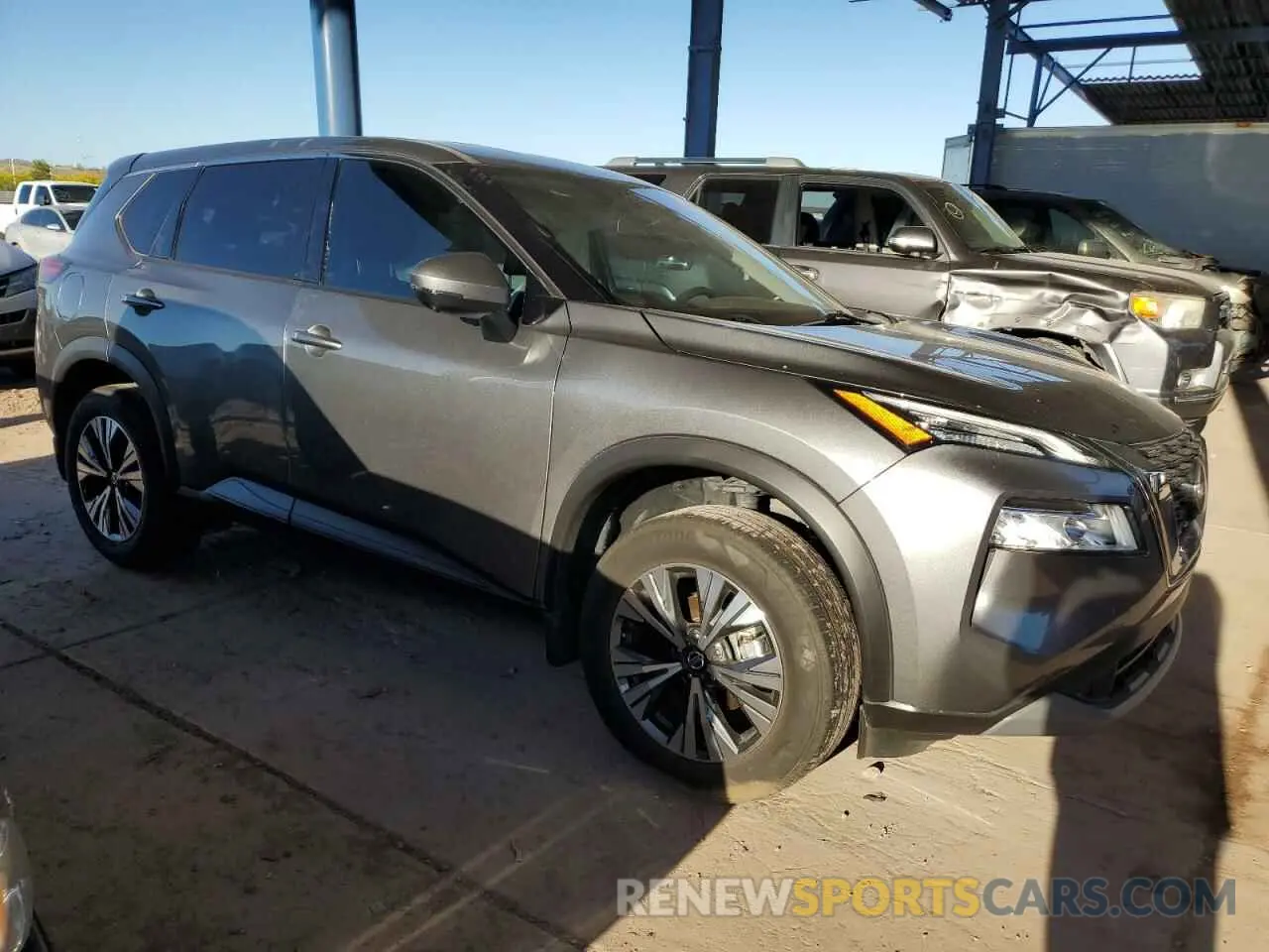 4 Photograph of a damaged car JN8AT3BA0MW018072 NISSAN ROGUE 2021
