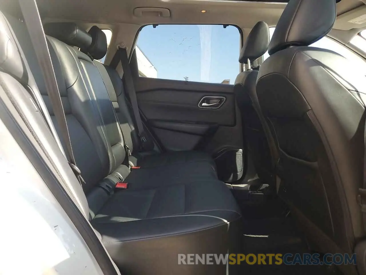 10 Photograph of a damaged car JN8AT3BA0MW023711 NISSAN ROGUE 2021