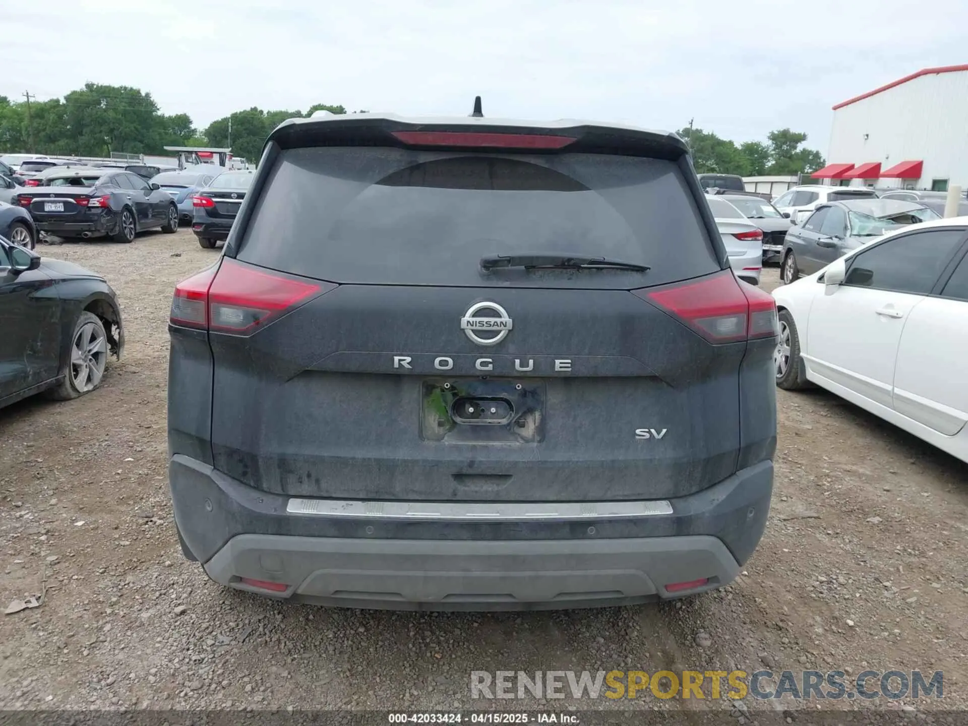 17 Photograph of a damaged car JN8AT3BA3MW016655 NISSAN ROGUE 2021