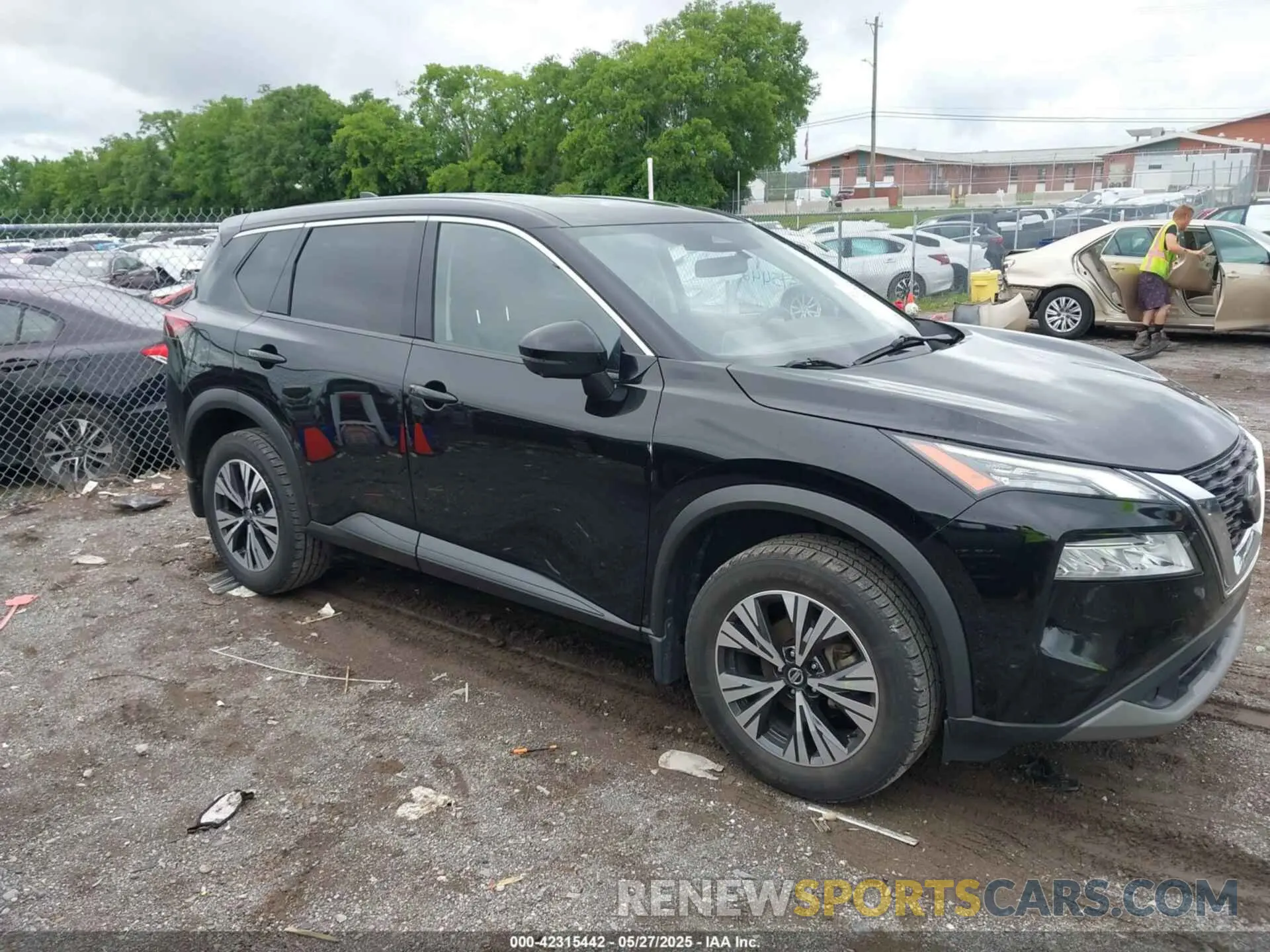 13 Photograph of a damaged car JN8AT3BA7MW006372 NISSAN ROGUE 2021